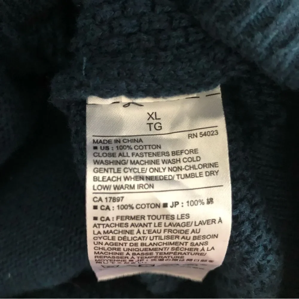 Banana Republic 100% cotton heavy weight button down cardigan academic style